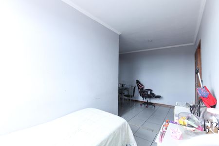 Apartamento à venda com 3 quartos, 60m² em Monte Castelo, Contagem
