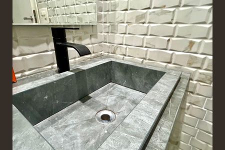 Apartamento para alugar com 75m², 3 quartos e 2 vagasBanheiro 1