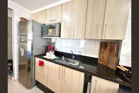 Apartamento para alugar com 75m², 3 quartos e 2 vagasCozinha 