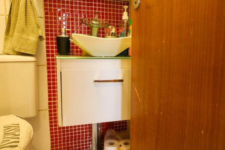 Apartamento à venda com 58m², 2 quartos e 1 vagaBanheiro Social