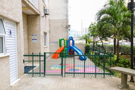 Apartamento à venda com 58m², 2 quartos e 1 vagaÁrea comum - Playground