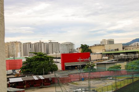 Apartamento à venda com 58m², 2 quartos e 1 vagaVaranda da sala