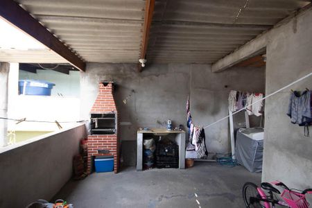 Casa à venda com 82m², 3 quartos e 1 vagaÁrea de Serviço / Churrasqueira