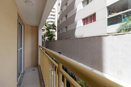 Apartamento para alugar com 33m², 1 quarto e sem vaga Apartamento para alugar com 33m², 1 quarto e sem vagaVaranda