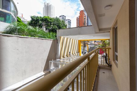 Apartamento para alugar com 33m², 1 quarto e sem vaga Apartamento para alugar com 33m², 1 quarto e sem vagaVaranda