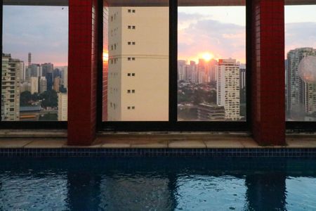 Apartamento para alugar com 40m², 1 quarto e 1 vaga Apartamento para alugar com 40m², 1 quarto e 1 vagaÁrea comum - vista da Piscina