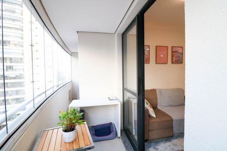 Varanda de apartamento para alugar com 1 quarto, 40m² em Cidade Monções, São Paulo