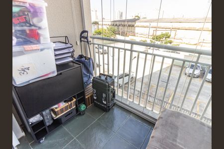 Apartamento para alugar com 59m², 2 quartos e 1 vaga Apartamento para alugar com 59m², 2 quartos e 1 vagaVaranda
