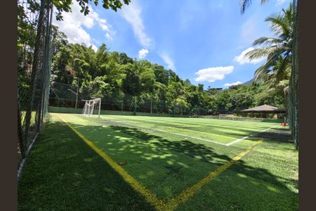 Casa de condomínio para alugar com 120m², 3 quartos e 3 vagasCampo de Futebol