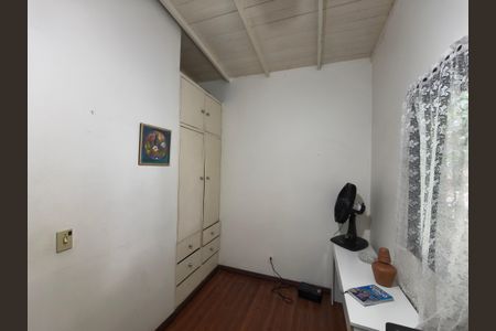 Casa de condomínio para alugar com 120m², 3 quartos e 3 vagasEscritório