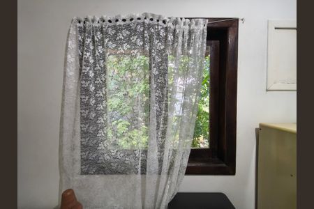 Casa de condomínio para alugar com 120m², 3 quartos e 3 vagasJanela - Escritório