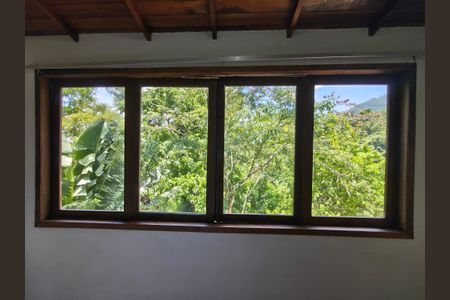 Casa de condomínio para alugar com 120m², 3 quartos e 3 vagasJanela - Quarto 1