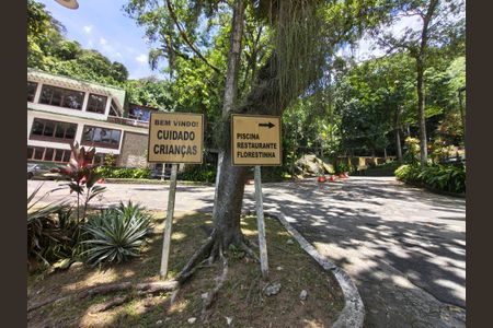 Casa de condomínio para alugar com 120m², 3 quartos e 3 vagasArea Comum