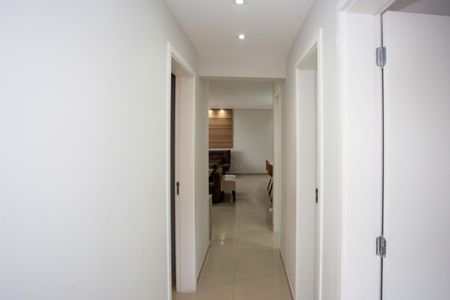 Apartamento à venda com 105m², 3 quartos e 2 vagasCorredor