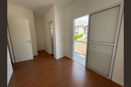 Quarto 1 de casa de condomínio para alugar com 3 quartos, 90m² em Parque Dom Henrique, Cotia