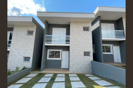 Casa de condomínio para alugar com 90m², 3 quartos e 2 vagasFachada