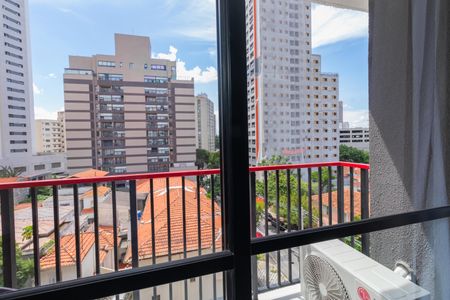 Sacada da Sala de apartamento para alugar com 2 quartos, 34m² em Barra Funda, São Paulo
