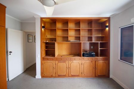 Apartamento à venda com 154m², 3 quartos e 1 vaga