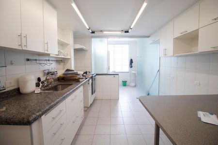 Apartamento à venda com 154m², 3 quartos e 1 vaga