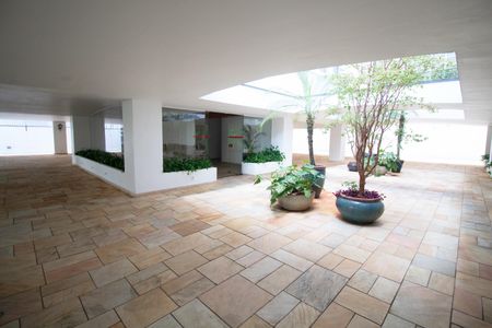 Apartamento à venda com 154m², 3 quartos e 1 vaga