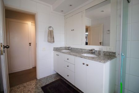 Apartamento à venda com 154m², 3 quartos e 1 vaga