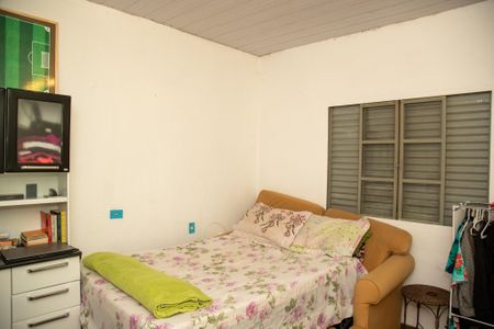 Casa à venda com 200m², 2 quartos e 4 vagasQuarto 1