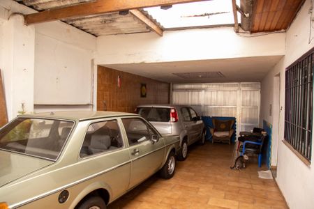 Casa à venda com 200m², 2 quartos e 4 vagasGaragem