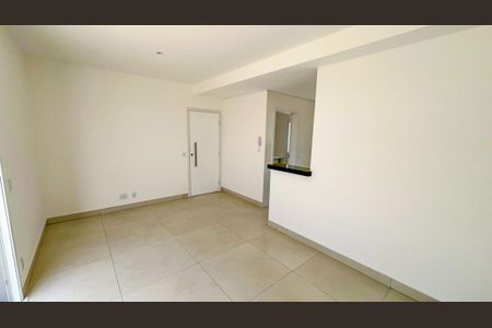 Apartamento à venda com 3 quartos, 157m² em Padre Eustáquio, Belo Horizonte