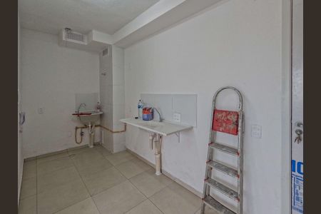 Apartamento para alugar com 34m², 2 quartos e sem vaga