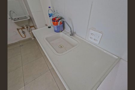 Apartamento para alugar com 34m², 2 quartos e sem vaga