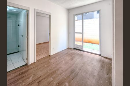 Sala de apartamento para alugar com 2 quartos, 54m² em Socorro, São Paulo