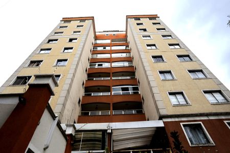 Apartamento à venda com 64m², 3 quartos e 2 vagasFachada