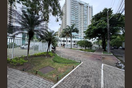 Apartamento à venda com 93m², 2 quartos e 2 vagasFachada