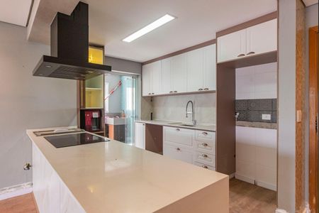 Apartamento à venda com 84m², 2 quartos e 2 vagasCozinha 