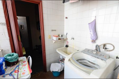 Apartamento à venda com 60m², 2 quartos e 1 vagaÁrea de Serviço