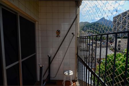 Apartamento à venda com 60m², 2 quartos e 1 vagaSala