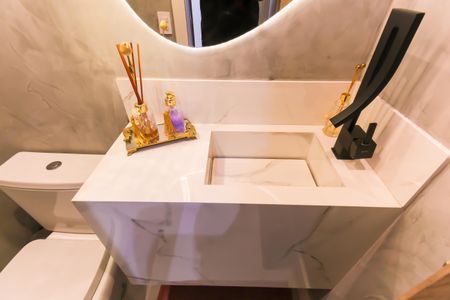 Apartamento à venda com 165m², 3 quartos e 3 vagas Apartamento à venda com 165m², 3 quartos e 3 vagasLavabo