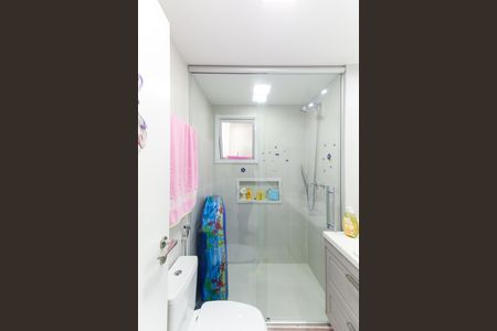 Apartamento à venda com 165m², 3 quartos e 3 vagas Apartamento à venda com 165m², 3 quartos e 3 vagasBanheiro da Suíte 2