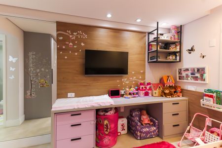 Apartamento à venda com 165m², 3 quartos e 3 vagas Apartamento à venda com 165m², 3 quartos e 3 vagasQuarto 2 - Suíte