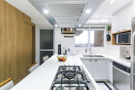 Apartamento à venda com 165m², 3 quartos e 3 vagas Apartamento à venda com 165m², 3 quartos e 3 vagasCozinha