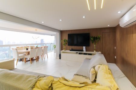 Sala de apartamento à venda com 3 quartos, 165m² em Vila Regente Feijó, São Paulo