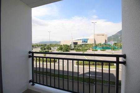 Varanda de apartamento à venda com 2 quartos, 45m² em Anil, Rio de Janeiro