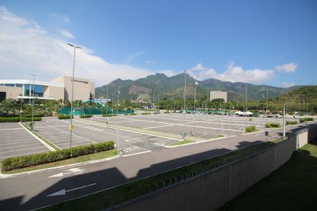 Vista de apartamento à venda com 2 quartos, 45m² em Anil, Rio de Janeiro