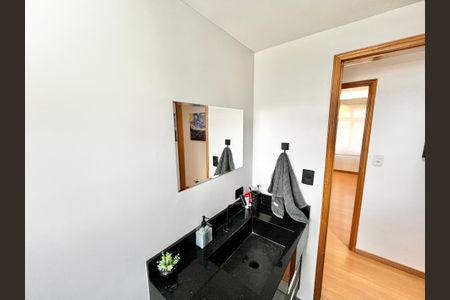 Apartamento à venda com 82m², 2 quartos e 1 vagaBanheiro