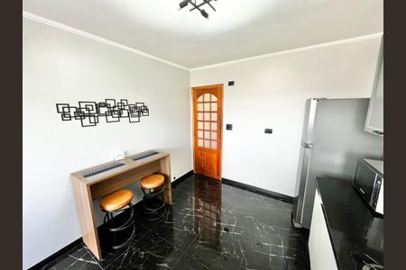Apartamento à venda com 82m², 2 quartos e 1 vagaCozinha