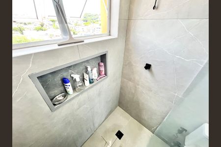 Apartamento à venda com 82m², 2 quartos e 1 vagaBanheiro