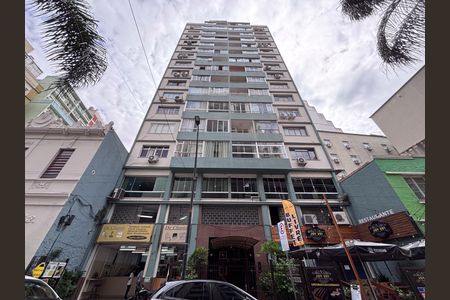 Apartamento para alugar com 178m², 1 quarto e sem vagaFachada