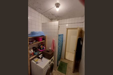 Banheiro de apartamento à venda com 1 quarto, 68m² em Centro Histórico, Porto Alegre