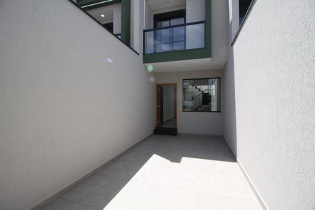 Casa à venda com 80m², 2 quartos e 2 vagasGaragem