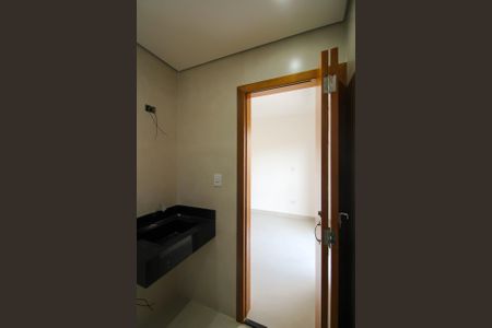 Casa à venda com 70m², 2 quartos e 2 vagasBanheiro da Suíte